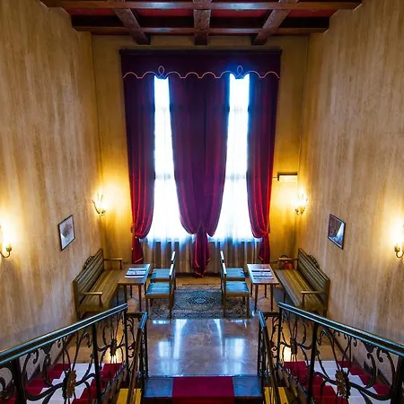 弗斯卡利酒店 酒店